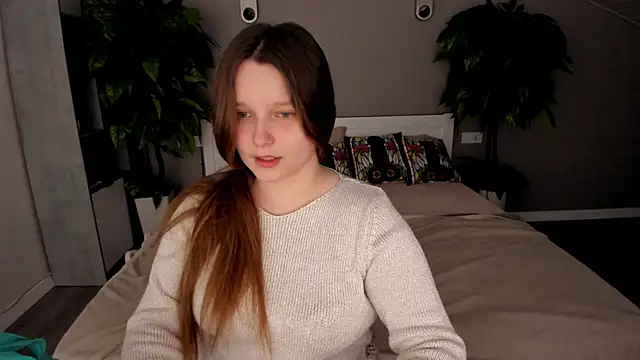 MagicPeachh  online show from September 25, 6:19 am