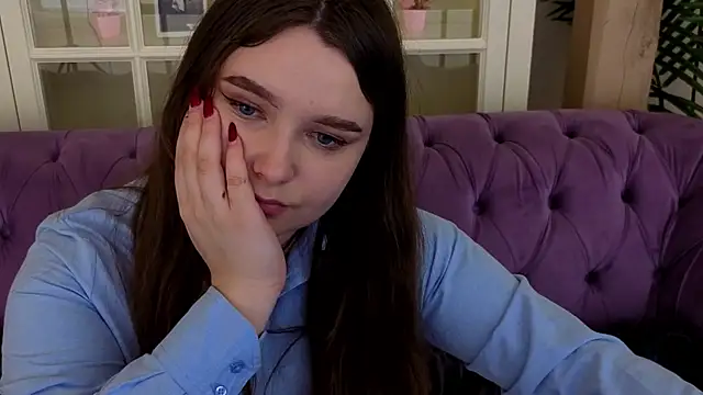 MagicPeachh  online show from April 2, 2:24 pm