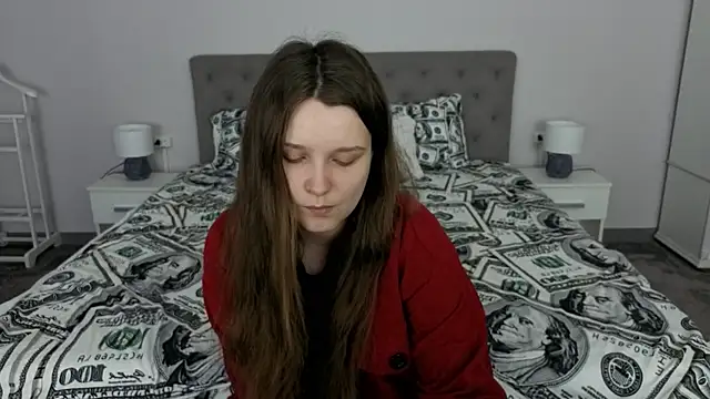 MagicPeachh  online show from May 8, 5:44 am