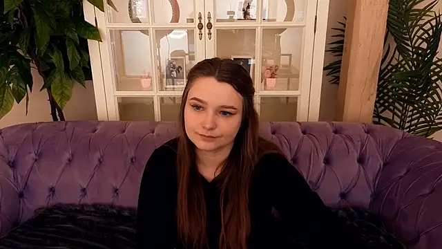 MagicPeachh  online show from March 27, 8:43 pm