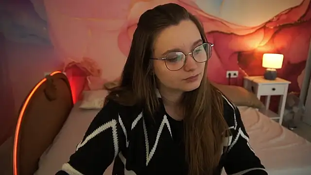 MagicPeachh  online show from October 7, 6:03 am