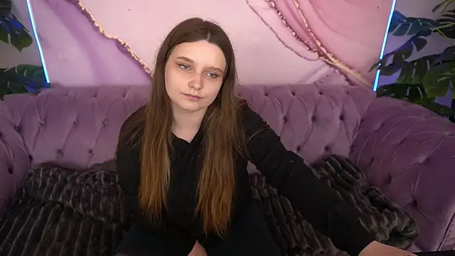 MagicPeachh  online show from July 16, 12:57 pm