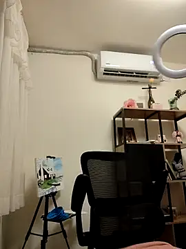 Snapshot of Ramona_Flower chatting on October 3, 1:20 am Ramona Flower online show from October 3, 1:20 am