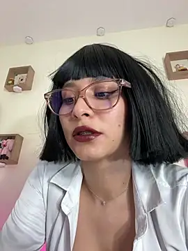 Snapshot of Ramona_Flower chatting on February 23, 12:08 am Ramona Flower online show from February 23, 12:08 am