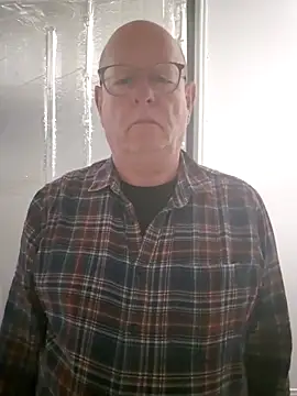 andrejoyfull64 online show from October 13, 8:16 am