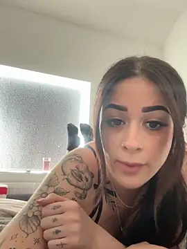 KelseyJenner online show from March 19, 11:54 am