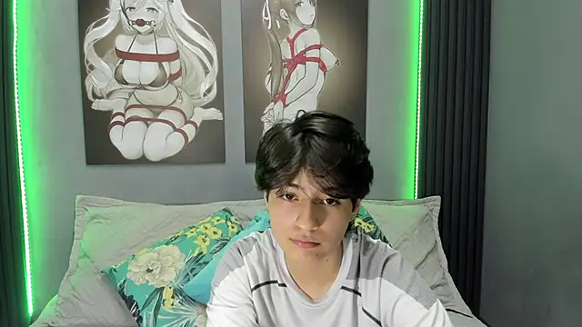 Snapshot of Bryce_Evans chatting on November 10, 2:55 pm Bryce Evans online show from November 10, 2:55 pm