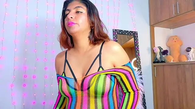 Snapshot of im_anna_ chatting on January 11, 9:44 pm im anna online show from January 11, 9:44 pm