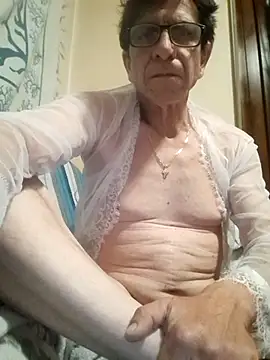 Snapshot of felice66 chatting on October 16, 4:10 am felice66 online show from October 16, 4:10 am