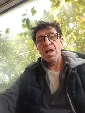 Snapshot of felice66 chatting on February 26, 2:38 pm felice66 online show from February 26, 2:38 pm