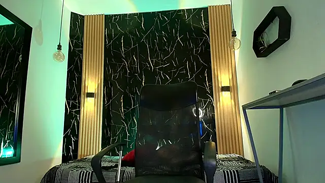 Bella salvatore online show from April 17, 9:28 pm