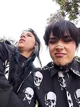 taaylor33 online show from October 28, 7:57 pm