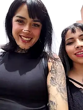 taaylor33 online show from October 29, 5:23 pm