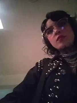 taaylor33 online show from February 6, 6:37 pm