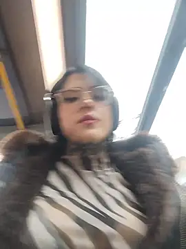 taaylor33 online show from March 5, 10:27 pm