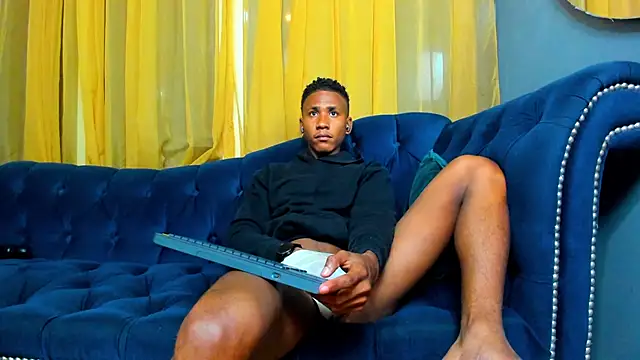 Ethan Fox11 online show from March 31, 1:51 am