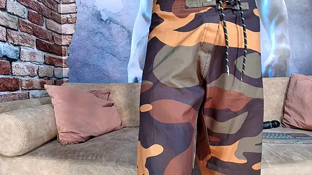 Ethan Fox11 online show from March 20, 12:00 am