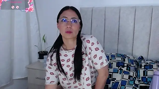 anny roberts online show from October 13, 9:16 pm