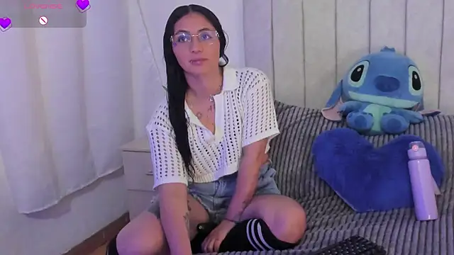 anny roberts online show from December 19, 11:18 pm