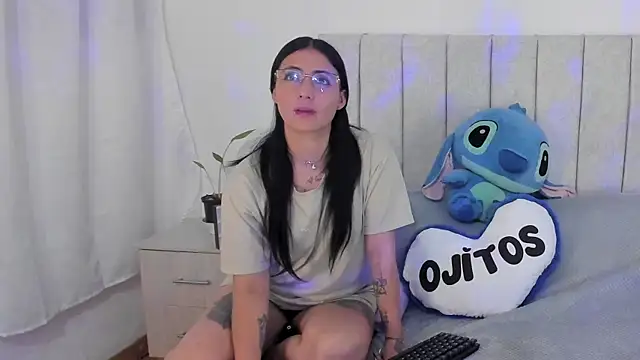 anny roberts online show from December 16, 11:09 pm