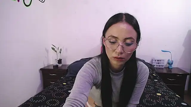 anny roberts online show from March 12, 11:12 pm