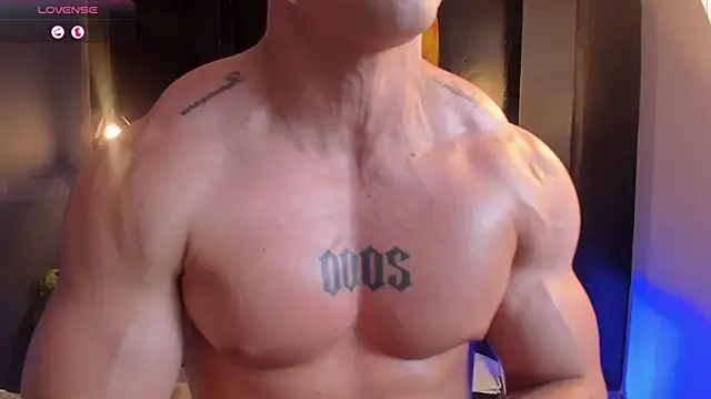 Johan Williams 07 online show from January 17, 11:41 pm