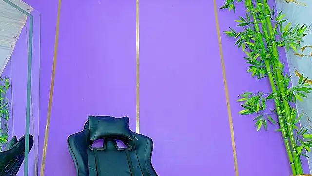 scarlet-jonesx online show from October 23, 6:45 am