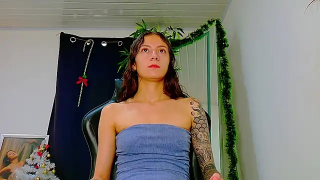 scarlet-jonesx online show from January 11, 12:01 pm