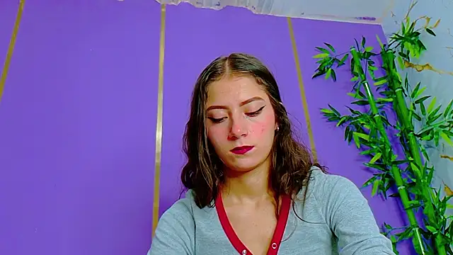 scarlet-jonesx online show from October 3, 2:40 pm