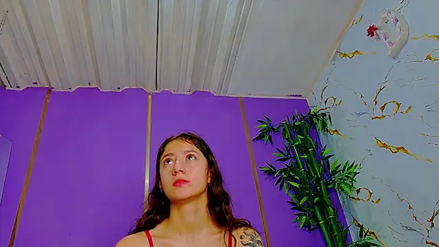 scarlet-jonesx online show from November 2, 11:10 pm