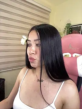 Starliee   online show from February 10, 1:26 am