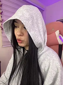 Snapshot of Starliee__ chatting on October 21, 11:59 pm Starliee online show from October 21, 11:59 pm