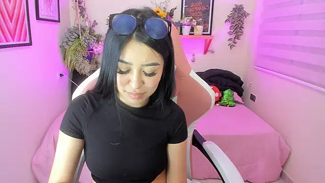 Snapshot of Starliee__ chatting on September 18, 11:52 pm Starliee online show from September 18, 11:52 pm
