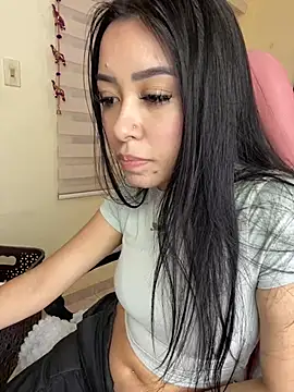 Snapshot of Starliee__ chatting on March 18, 11:31 pm Starliee online show from March 18, 11:31 pm