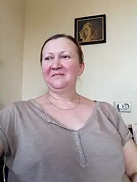 Snapshot of blondyaguar chatting on February 24, 11:43 am blondyaguar online show from February 24, 11:43 am