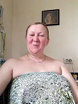 blondyaguar online show from April 23, 1:24 pm