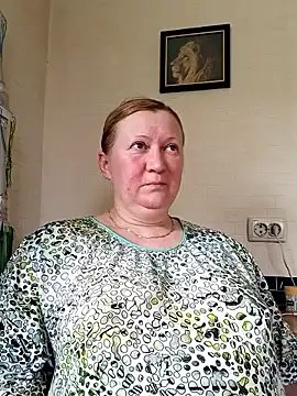 blondyaguar online show from April 22, 1:07 pm