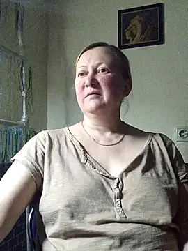 blondyaguar online show from December 20, 3:04 pm