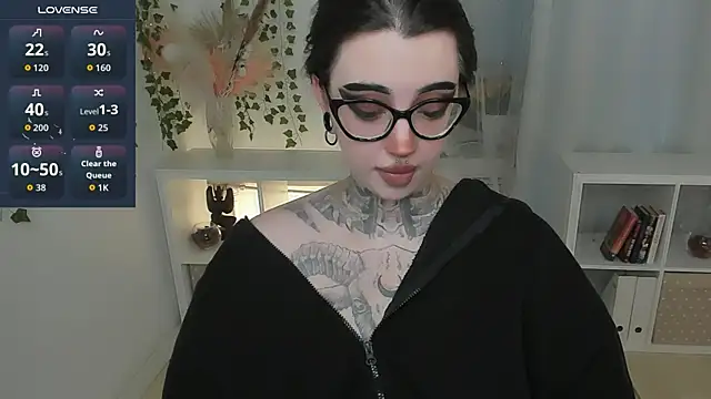Snapshot of Dixi_Pixi_ chatting on July 17, 5:48 am Dixi Pixi online show from July 17, 5:48 am