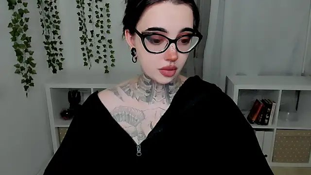 Snapshot of Dixi_Pixi_ chatting on July 10, 5:40 am Dixi Pixi online show from July 10, 5:40 am