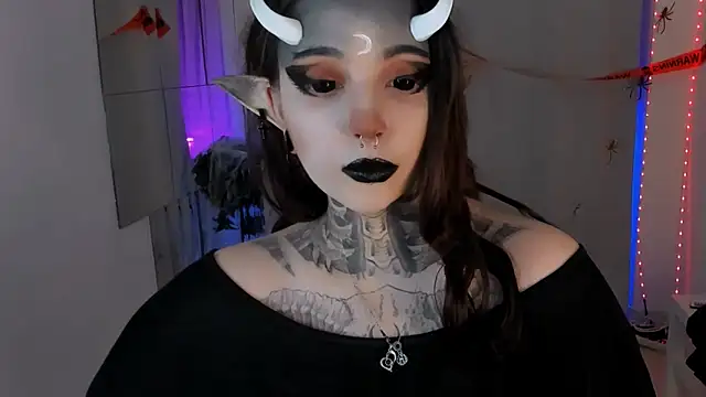 Dixi Pixi  online show from October 31, 5:37 am