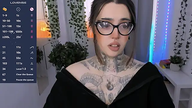 Dixi Pixi  online show from May 1, 5:45 am
