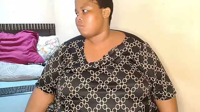 Snapshot of 19bootylicious chatting on February 16, 7:18 am 19bootylicious online show from February 16, 7:18 am