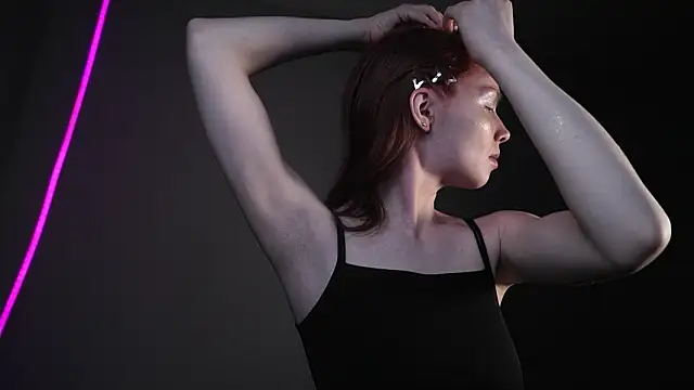 ginger hugs online show from March 4, 10:06 pm