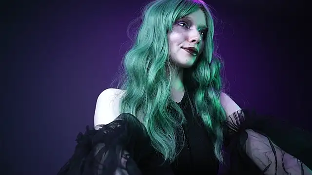 ginger hugs online show from March 27, 10:11 pm