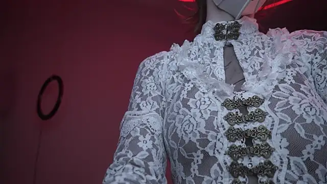 ginger hugs online show from October 30, 10:06 pm