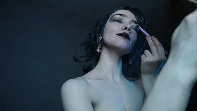 ginger hugs online show from April 10, 10:06 pm