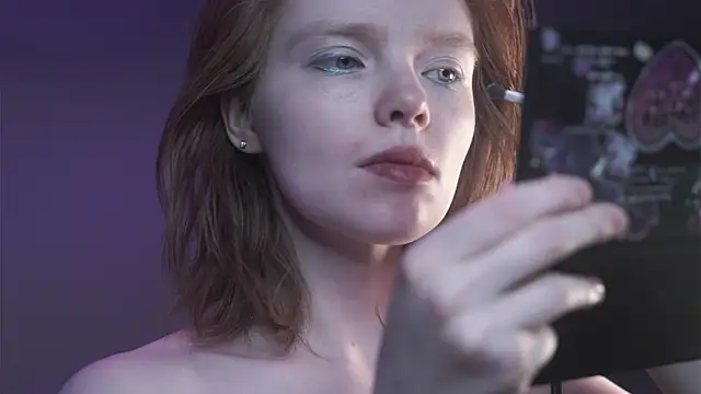 ginger hugs online show from December 19, 10:12 pm