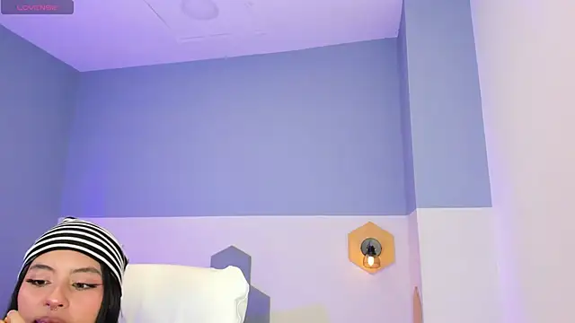 Snapshot of Chloe_fischer_ chatting on October 30, 3:42 pm Chloe fischer online show from October 30, 3:42 pm