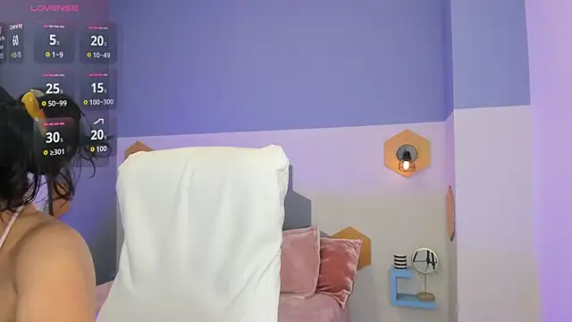 Snapshot of Chloe_fischer_ chatting on October 28, 3:00 pm Chloe fischer online show from October 28, 3:00 pm